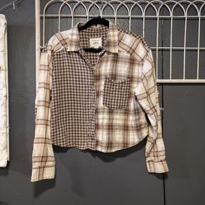 American Eagle Outfitters Beige and Brown Checkered Button Down Shirt